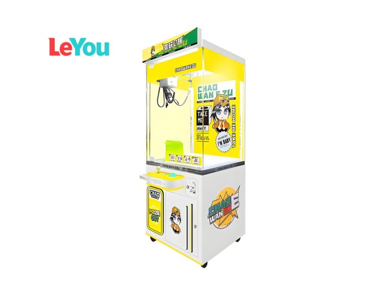 Yellow Color Version of Chao Wan E Zu Snack Claw Machine